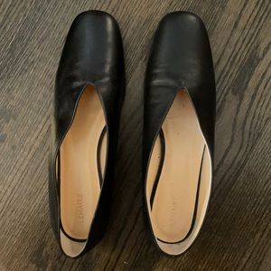 Super chic LEMAIRE black leather ballet flats, worn once